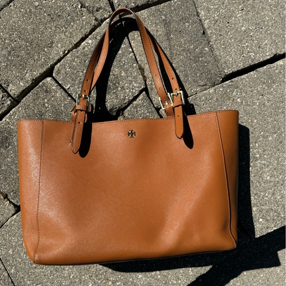 Tory Burch Camel Tote Bag - Picture 4 of 8